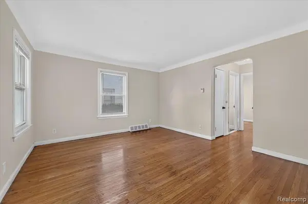 5260 University, Detroit, MI 48224