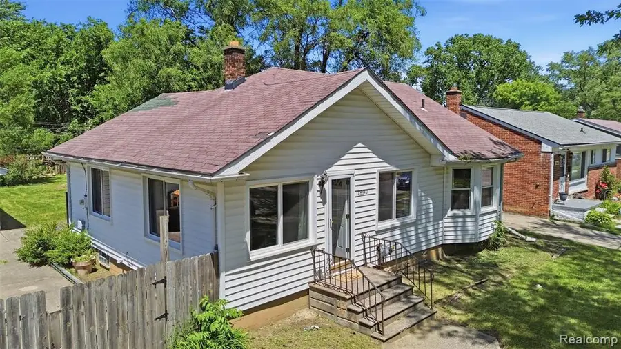 28640 Oakwood, Inkster, MI 48141 - #2