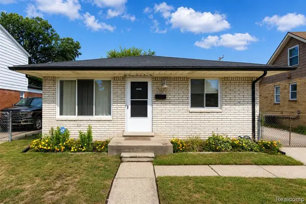 27735 Osmun, Madison Heights, MI 48071
