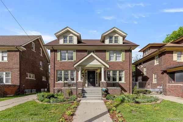 4815 Iroquois, Detroit, MI 