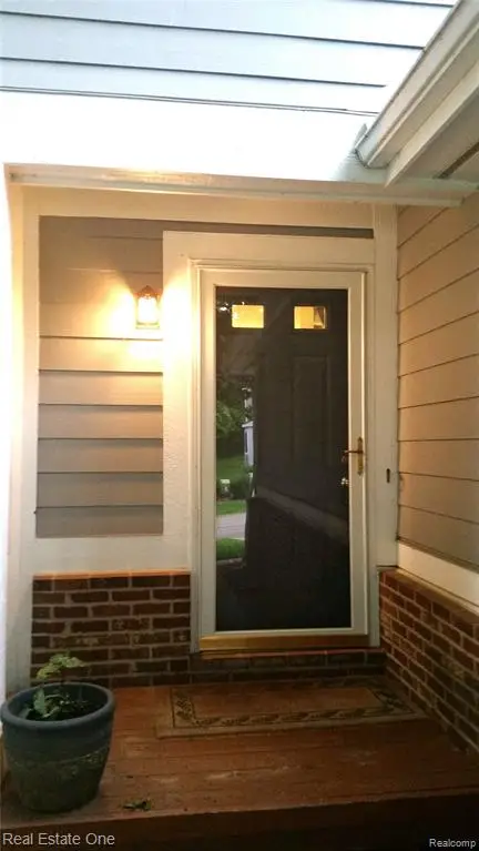 31109 Columbia, Novi, MI 48377 - #3