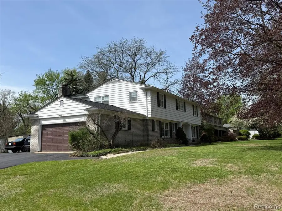 26023 Meadow, Franklin, MI 48025 - #2