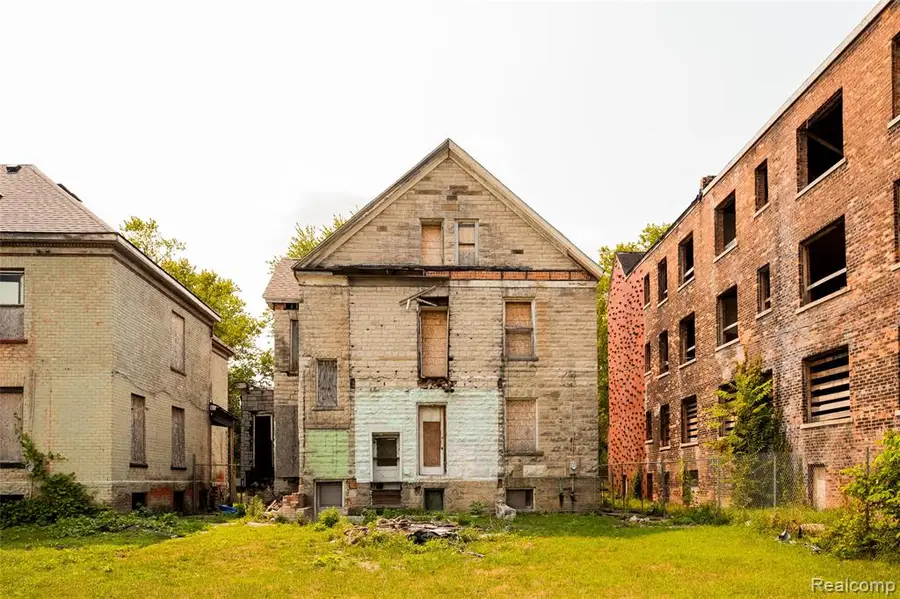 1582 Cadillac, Detroit, MI 48214 - #3