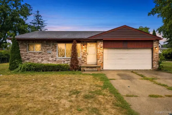 24997 Joy, Dearborn Heights, MI 48127