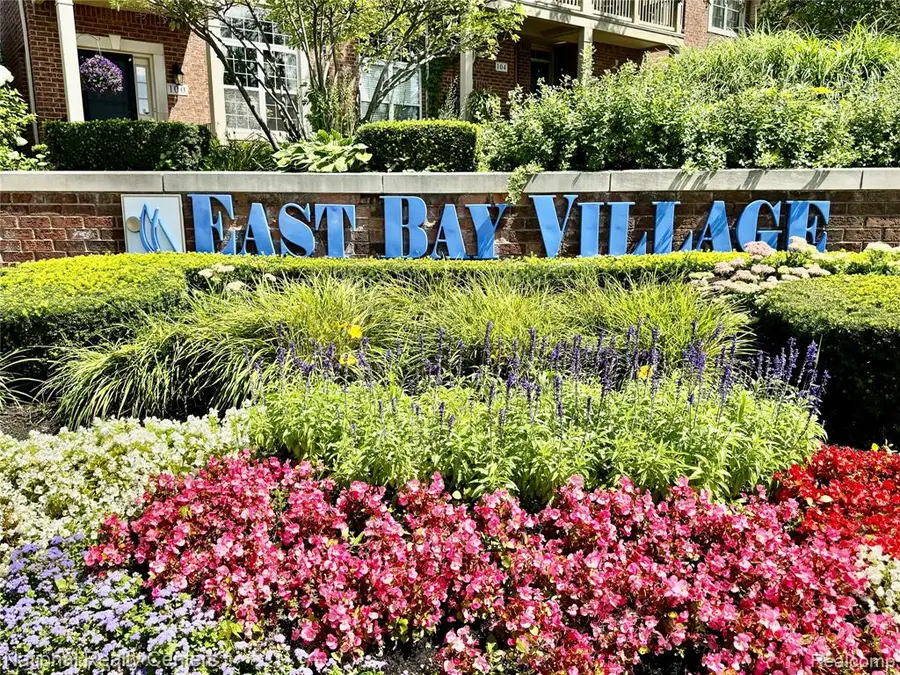 414 Old Pine #136, Walled Lake, MI 48390 - #3