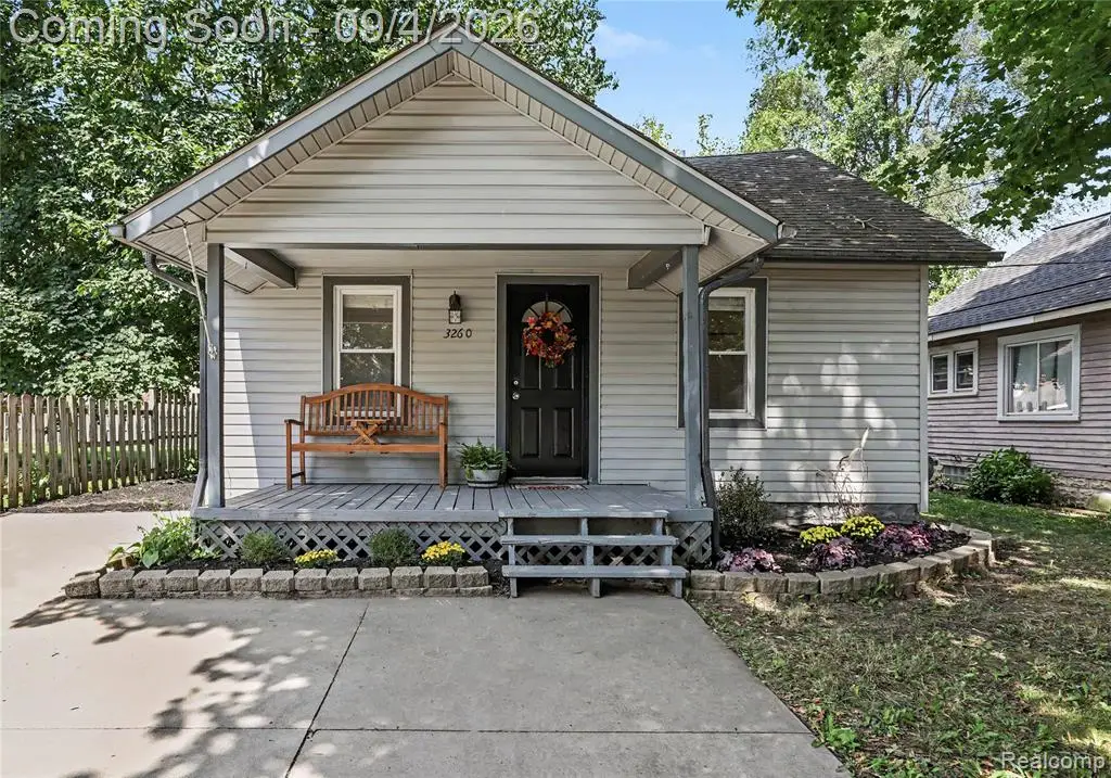 3260 Wanamaker, Waterford, MI 48328 - #1