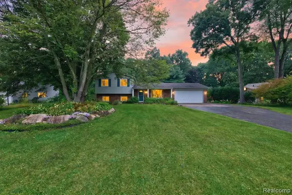 8965 Tartan, Clarkston, MI 48348