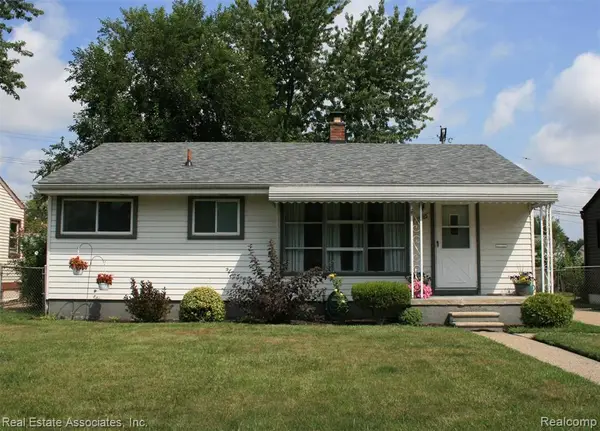 33702 Leona, Garden City, MI 48135