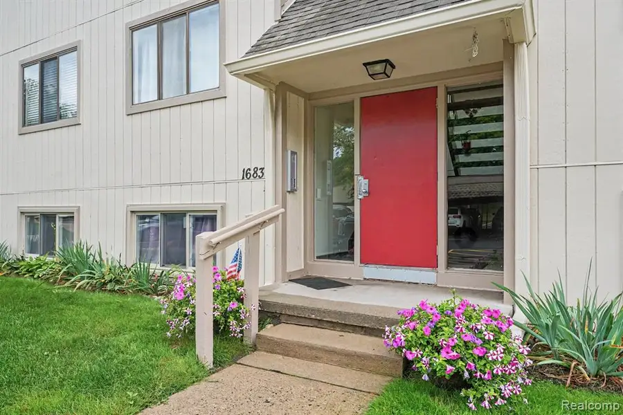 1683 Riverside #2, Rochester Hills, MI 48309 - #2