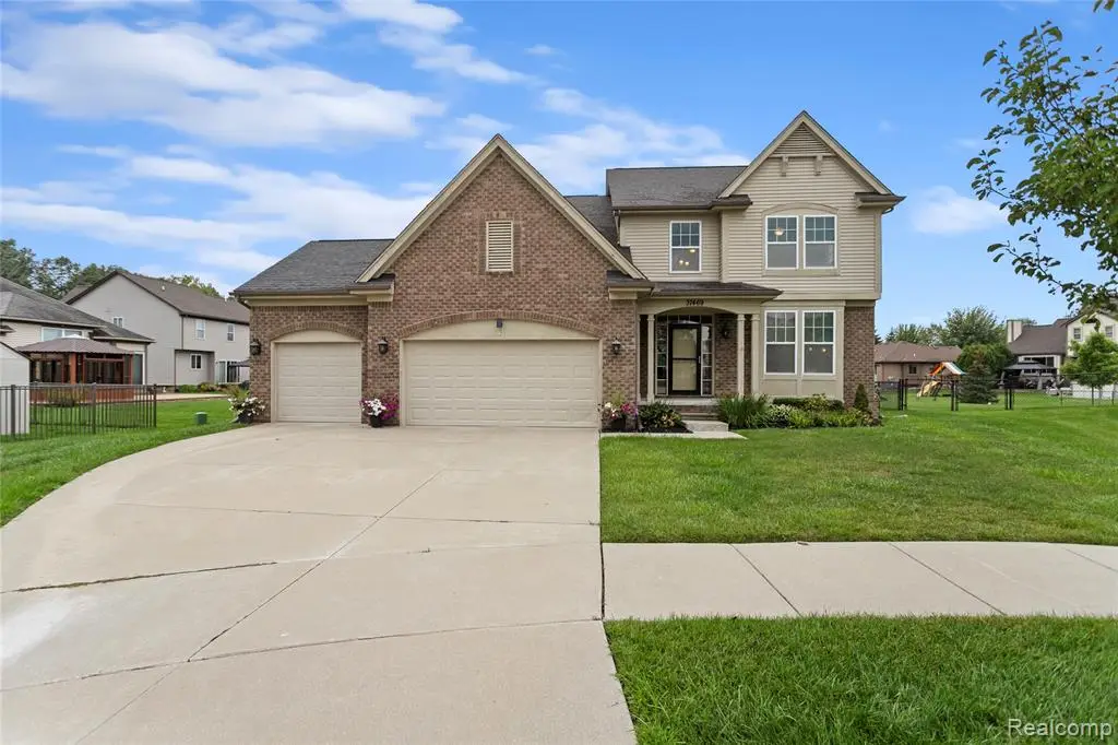 37469 Karen Ann, New Baltimore, MI 48047 - #1