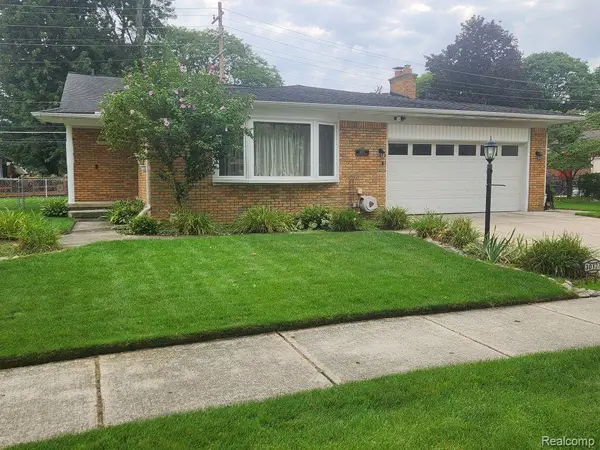 30127 Brookview, Livonia, MI 48152