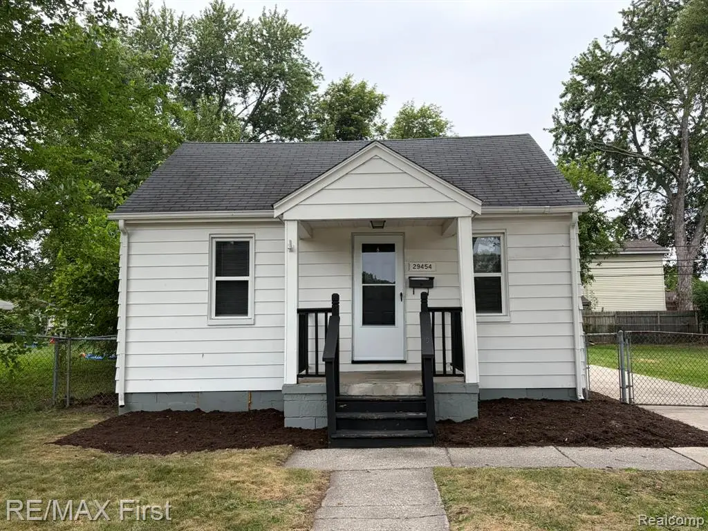 29454 Maplewood, Garden City, MI 48135 - #1