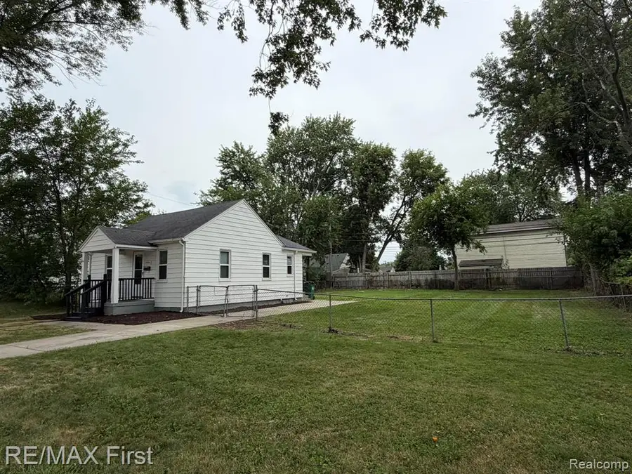 29454 Maplewood, Garden City, MI 48135 - #3