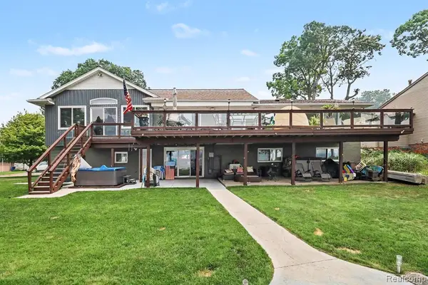 3233 Shawnee, Waterford, MI 48329