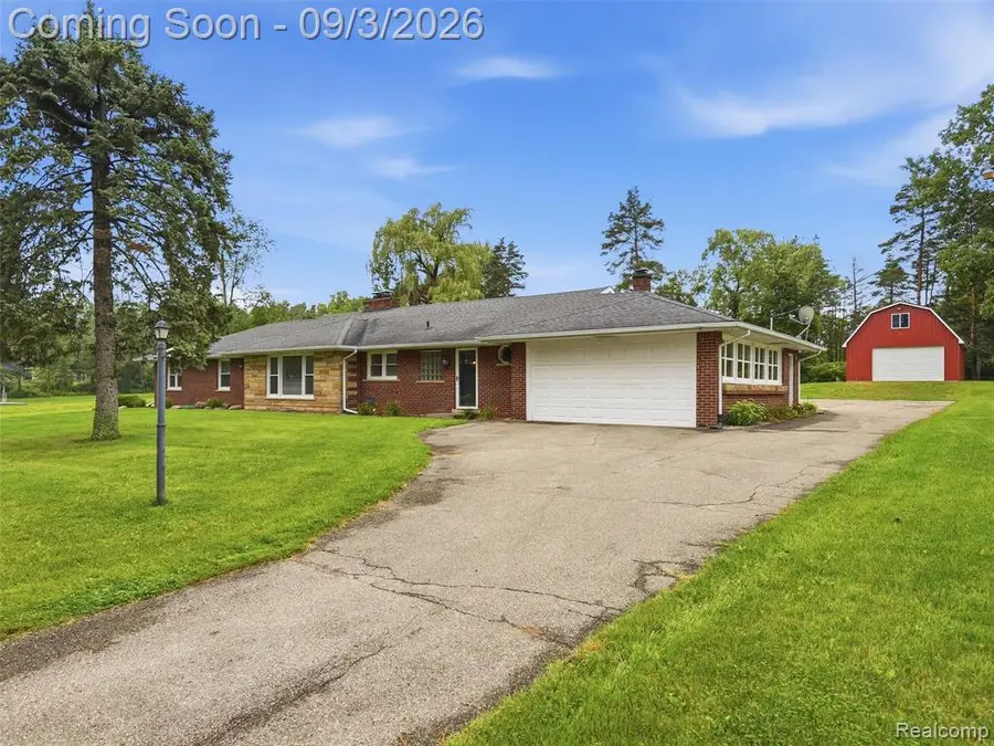 72695 Van Dyke, Romeo, MI 48065 - #3