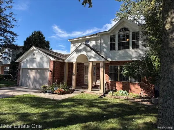 29178 Roycroft, Livonia, MI 48154