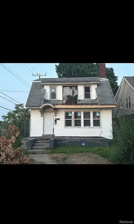 16938 Santa Rosa, Detroit, MI 48221