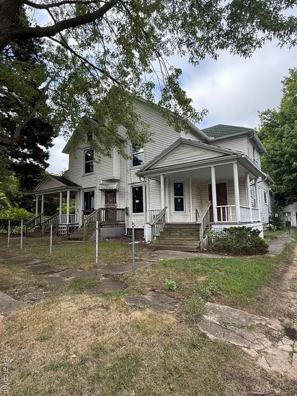1028 Oak, Flint, MI 48503