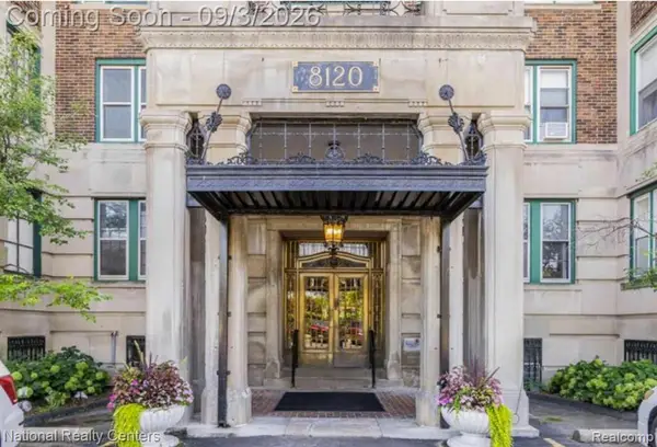 8120 E Jefferson #5K, Detroit, MI 48214