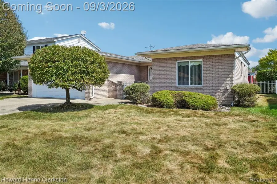 38920 Lowell, Sterling Heights, MI 48310 - #3