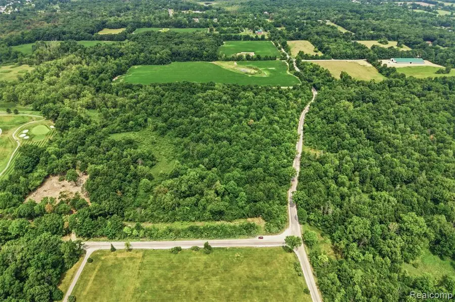 Lot B Nollar, South Lyon, MI 48178 - #3