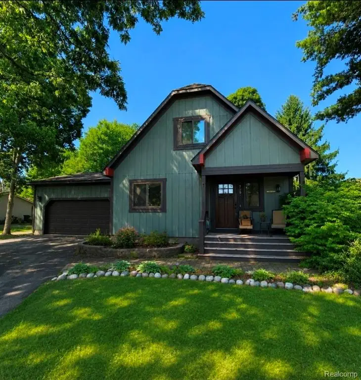 705 Estes, Waterford, MI 48327 - #2