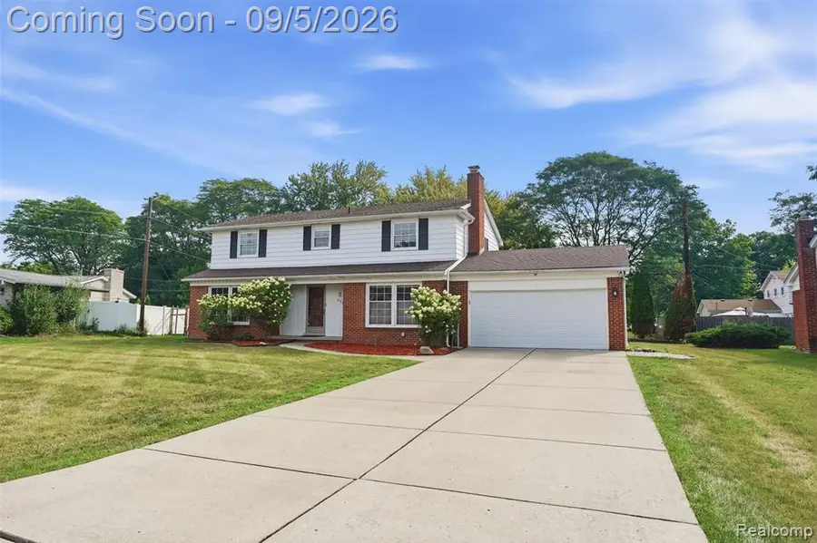 25362 Lyncastle, Farmington Hills, MI 48336 - #2