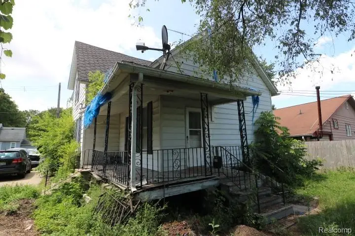 1002 N Henry, Bay City, MI 48706 - #3