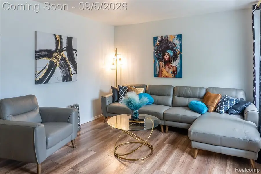 9790 William, Taylor, MI 48180 - #3