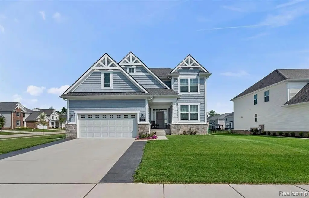 1821 Emerald, Wixom, MI 48393 - #1