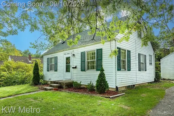 1305 Collegewood, Ypsilanti, MI 48197