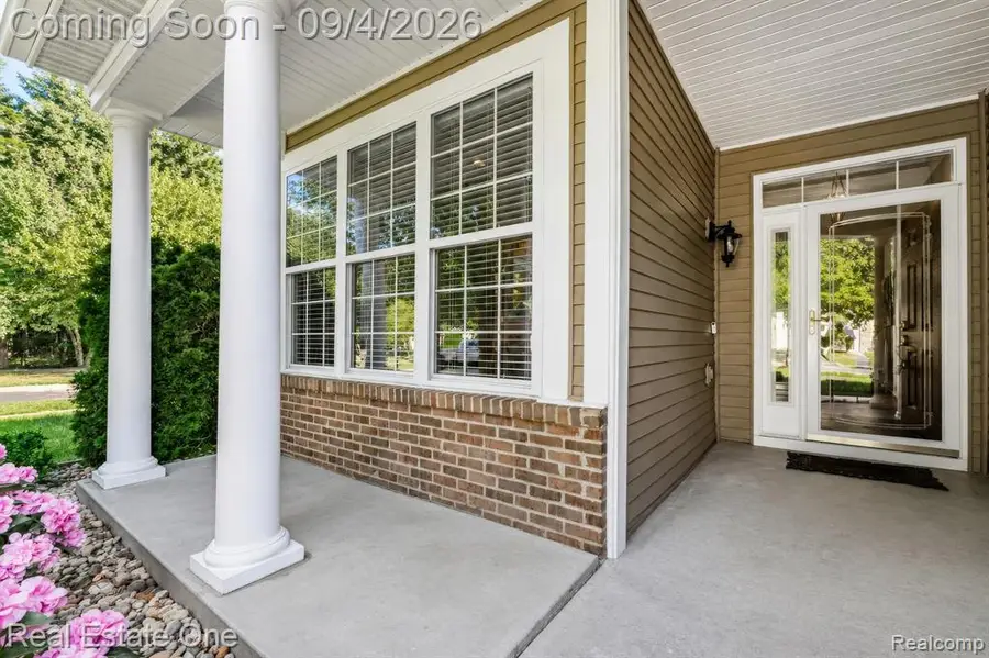 3509 Riverside, Auburn Hills, MI 48326 - #3