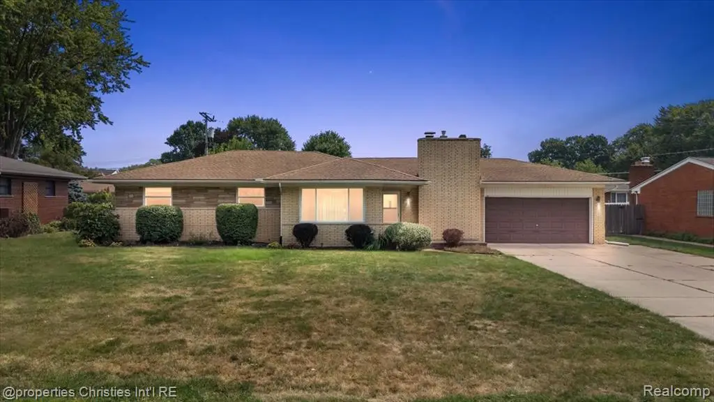 37674 Andrew, Sterling Heights, MI 48312 - #1