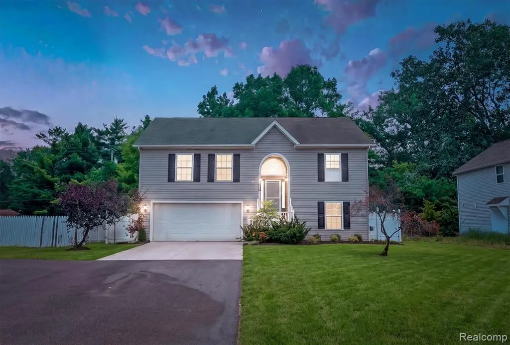 4427 Hannan, Wayne, MI 48184 - #1