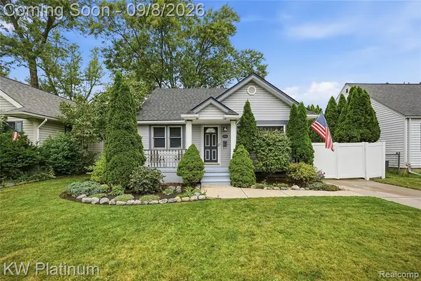116 S Custer, Clawson, MI 48017