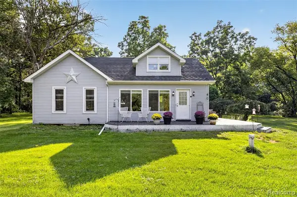 3390 Dexter, Stockbridge, MI 49285
