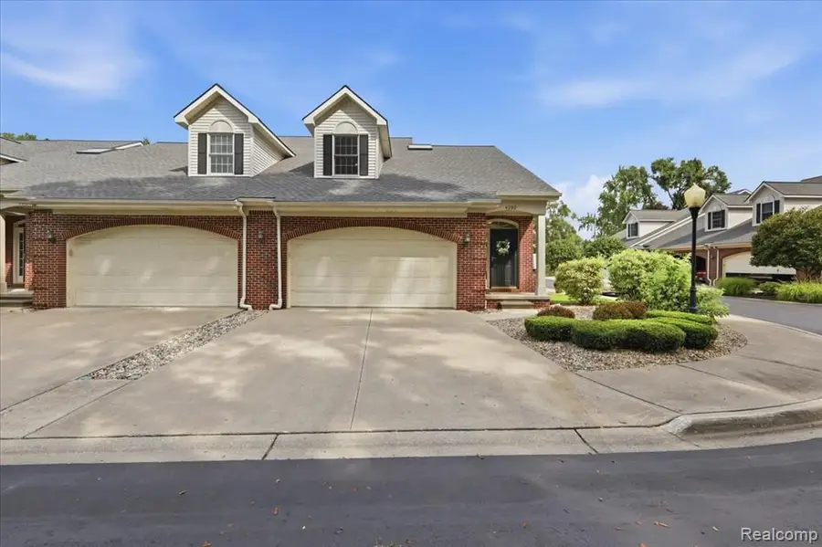4282 Elden, Waterford, MI 48329 - #2