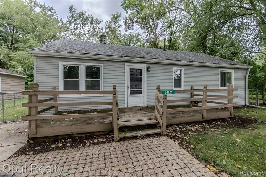 20823 Hugo, Farmington Hills, MI 48336 - #2