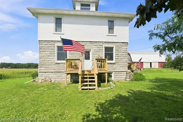 8850-31.17 Lohr, Greenwood, MI 48006