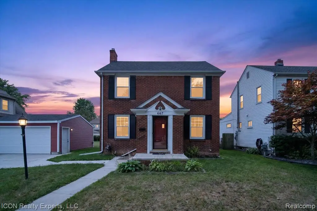 667 North, Wyandotte, MI 48192 - #1
