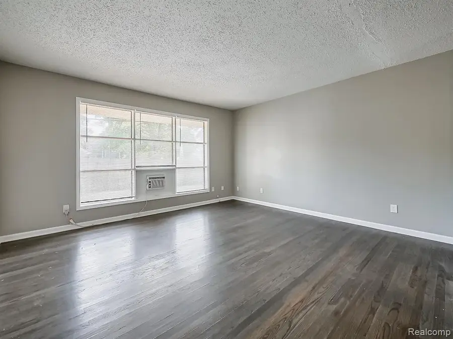 21520 Concord, Southfield, MI 48076 - #2