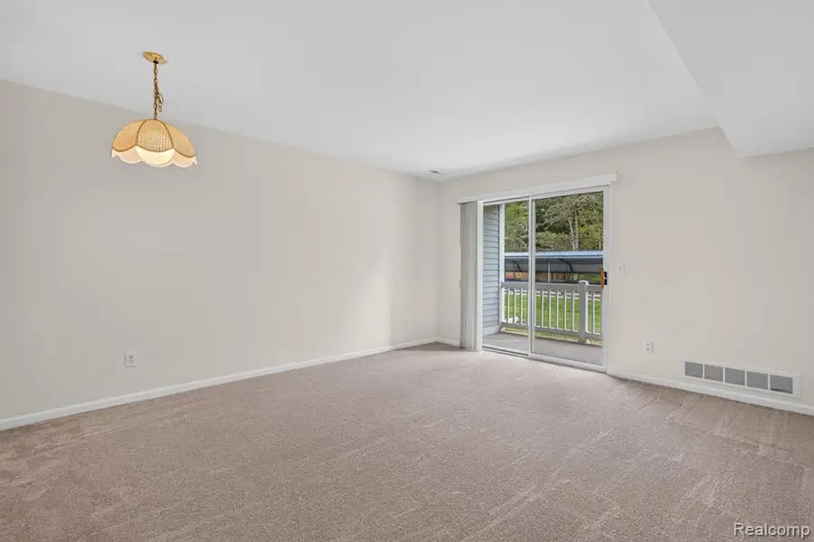 1127 South Lake #117, Novi, MI 48377 - #3