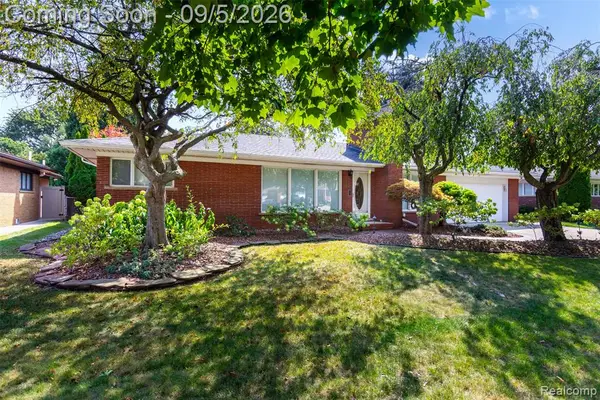 15703 Pleasant, Allen Park, MI 48101