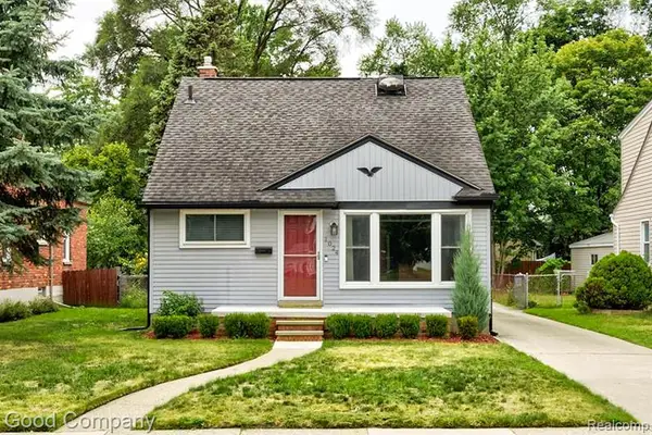 1024 Wyandotte, Royal Oak, MI 48067