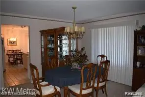 37270 Chesapeake, Farmington Hills, MI 48335 - #3