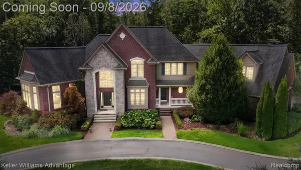 22101 Kettle Lake, Northville, MI 48167