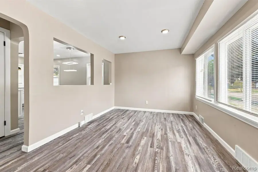 19131 Stansbury, Detroit, MI 48235 - #2