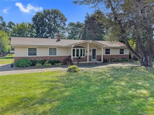 6970 Biscayne, White Lake, MI 48383