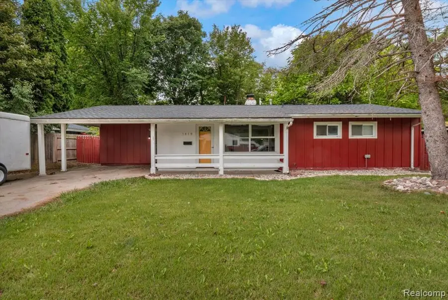 1819 Carmanbrook, Flint, MI 48507 - #2