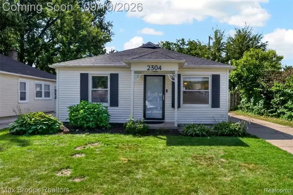 2304 Brockton, Royal Oak, MI 48067